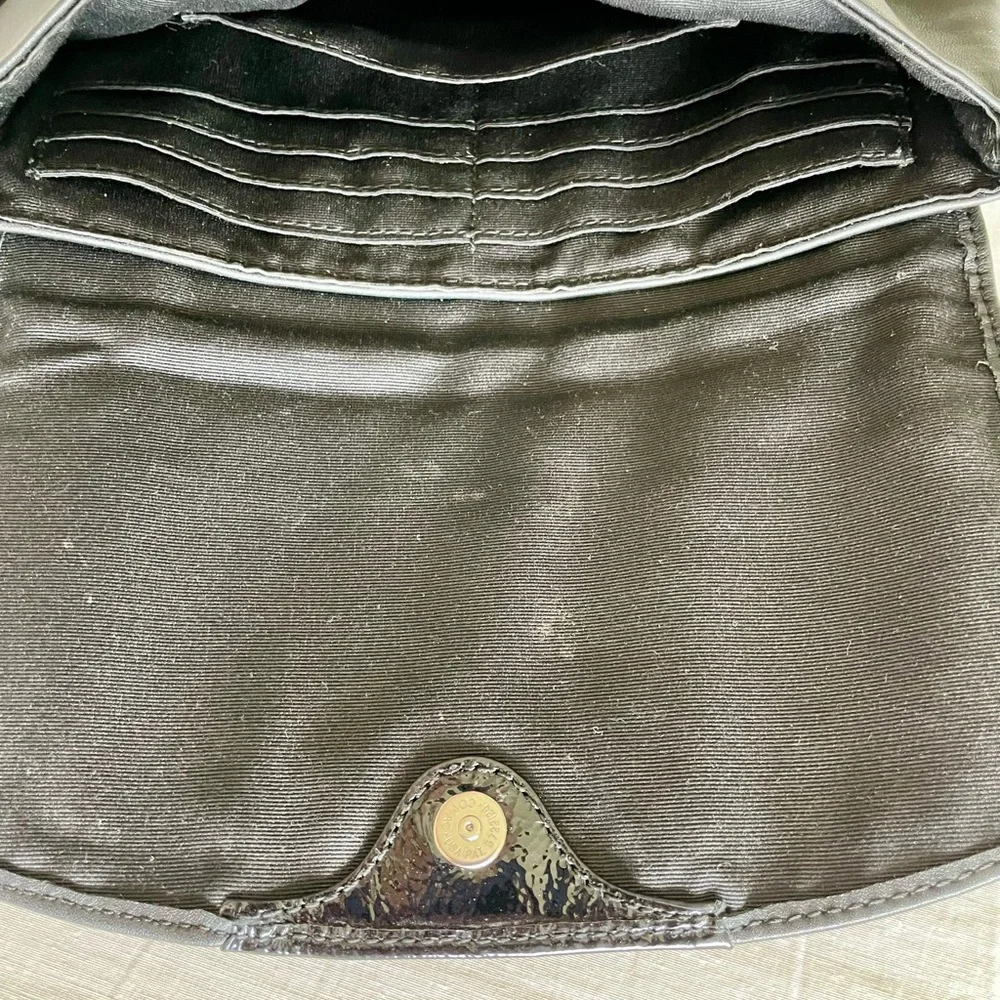 Coach Black Leather Wristlet with Detachable Strap. Great condition. - Picture 5 of 8